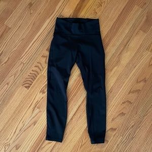 Lululemon pants size 6 with insert